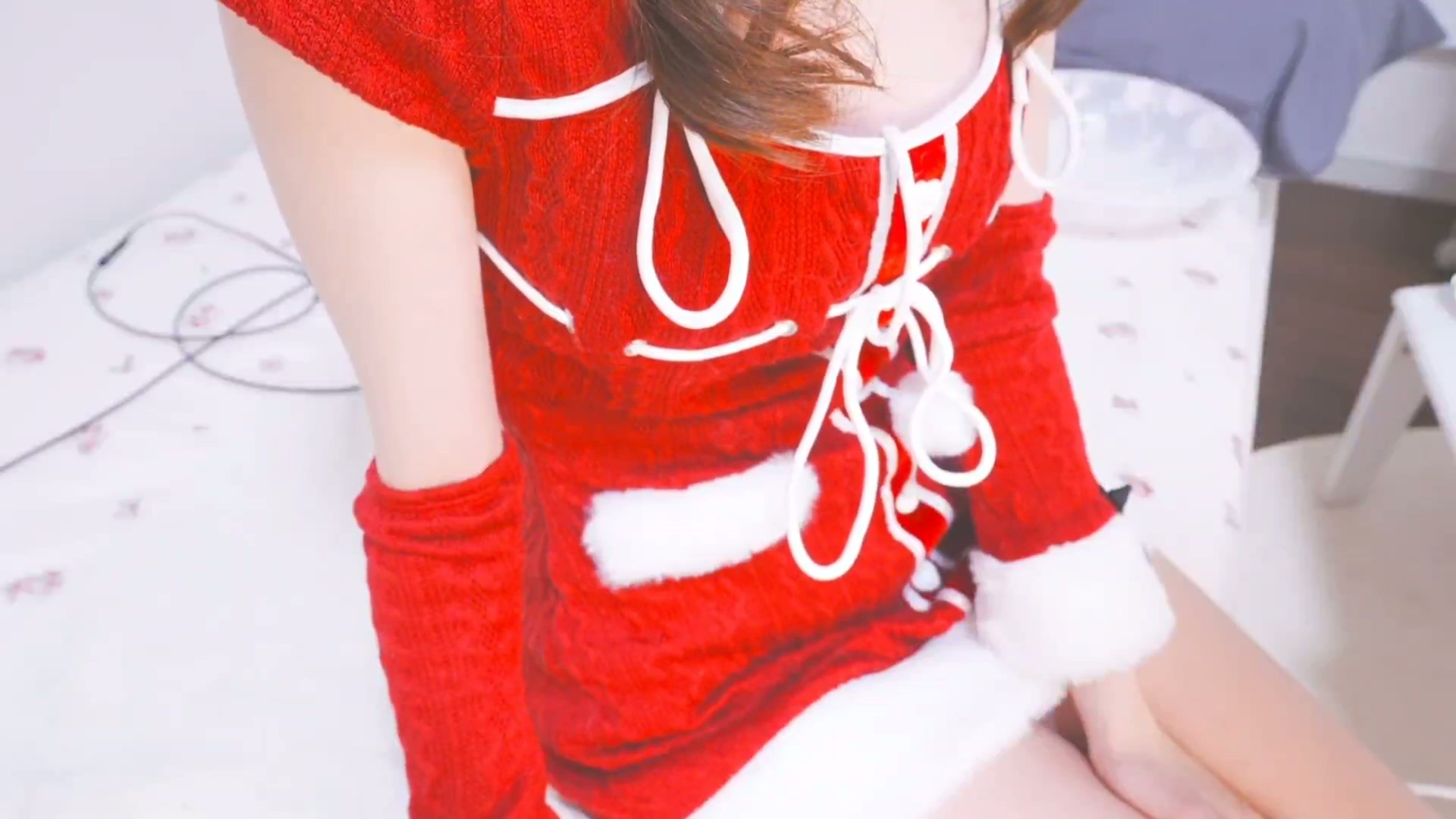 【ASMR耳舐め】ニットワンピ❤️Sexyすぎてドキドキのお耳責め【KU100】.mp4_20251229_183708.269.jpg 利香 太过紧张的耳朵责备 2.2GB  第1张